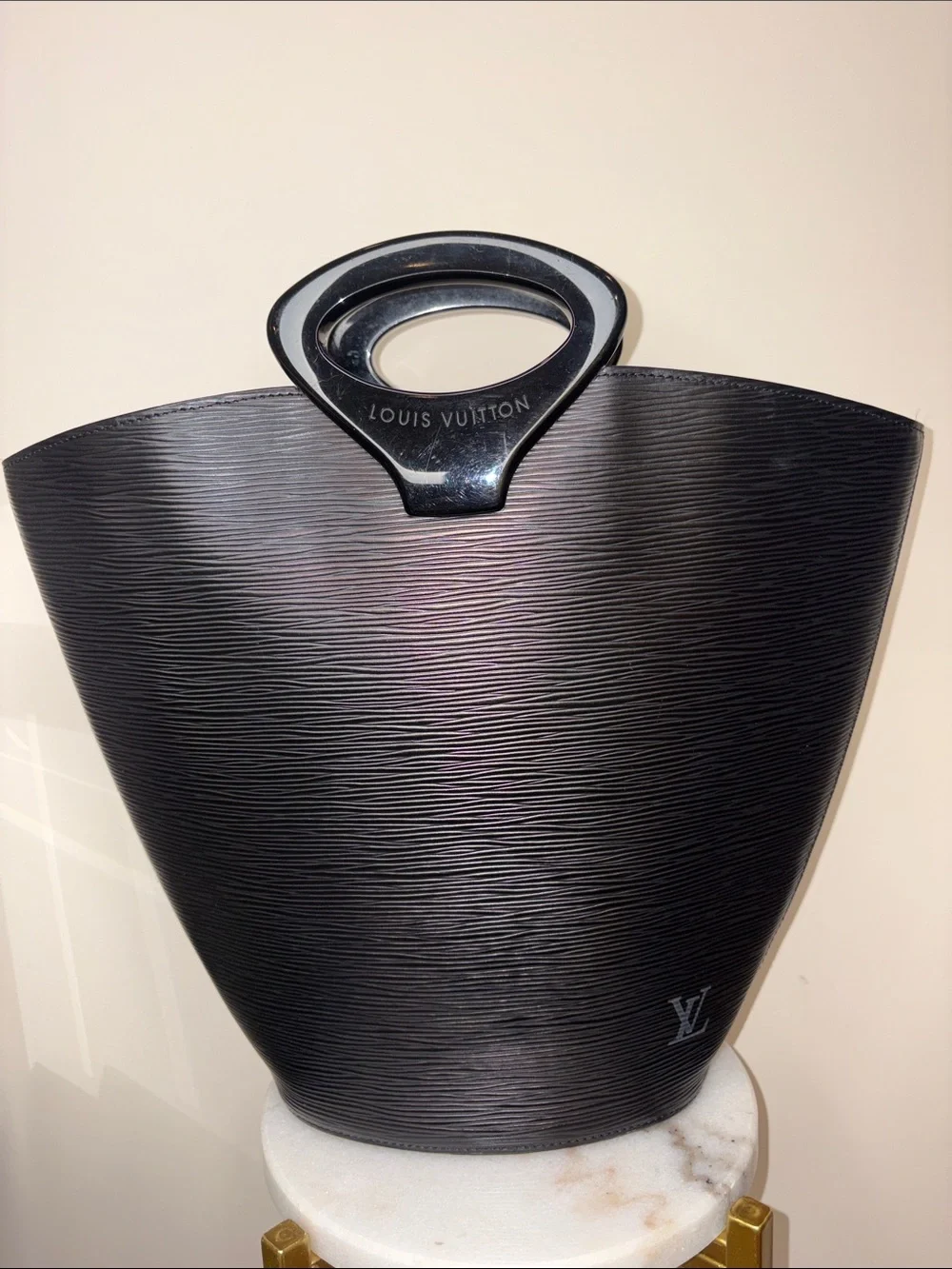 Louis Vuitton Black Epi Bag ‘99 Noctambule Vintage Oval Resin Handle - Picture 1 of 9